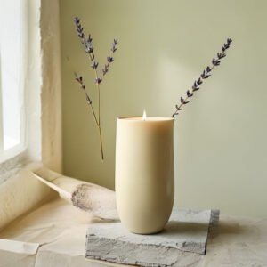 Cedar Candle · Large (16oz)